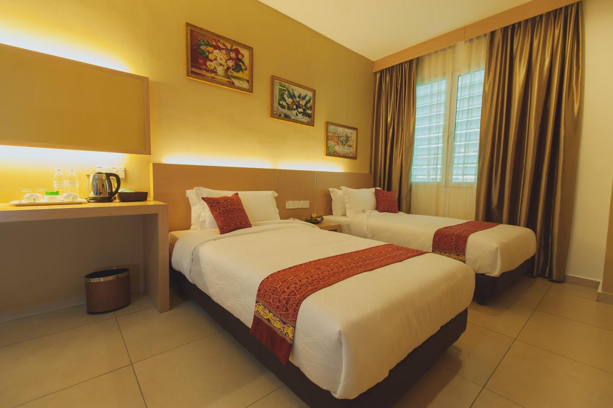 Paragon Lutong Hotel Exterior photo