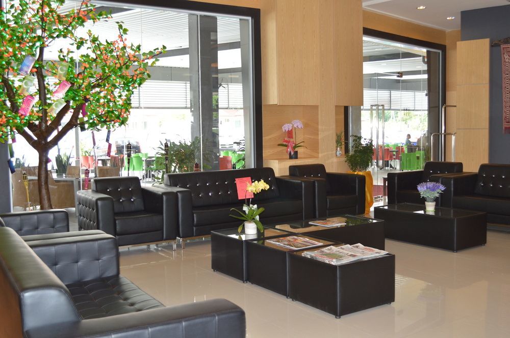 Paragon Lutong Hotel Exterior photo