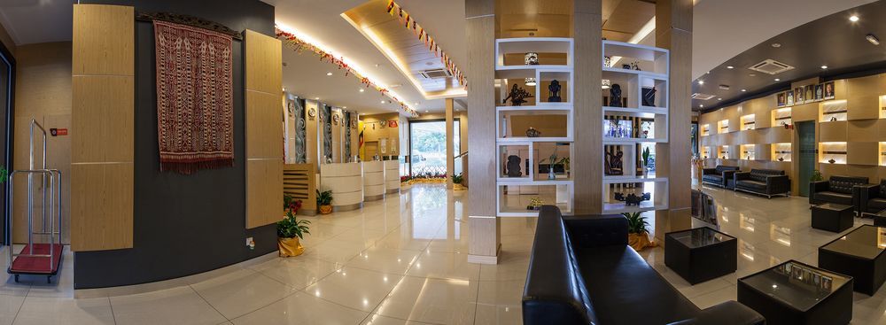 Paragon Lutong Hotel Exterior photo