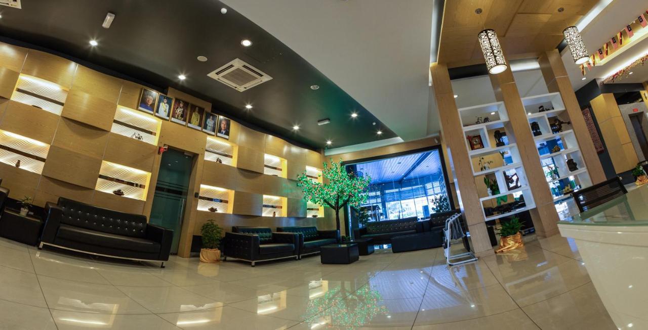 Paragon Lutong Hotel Exterior photo